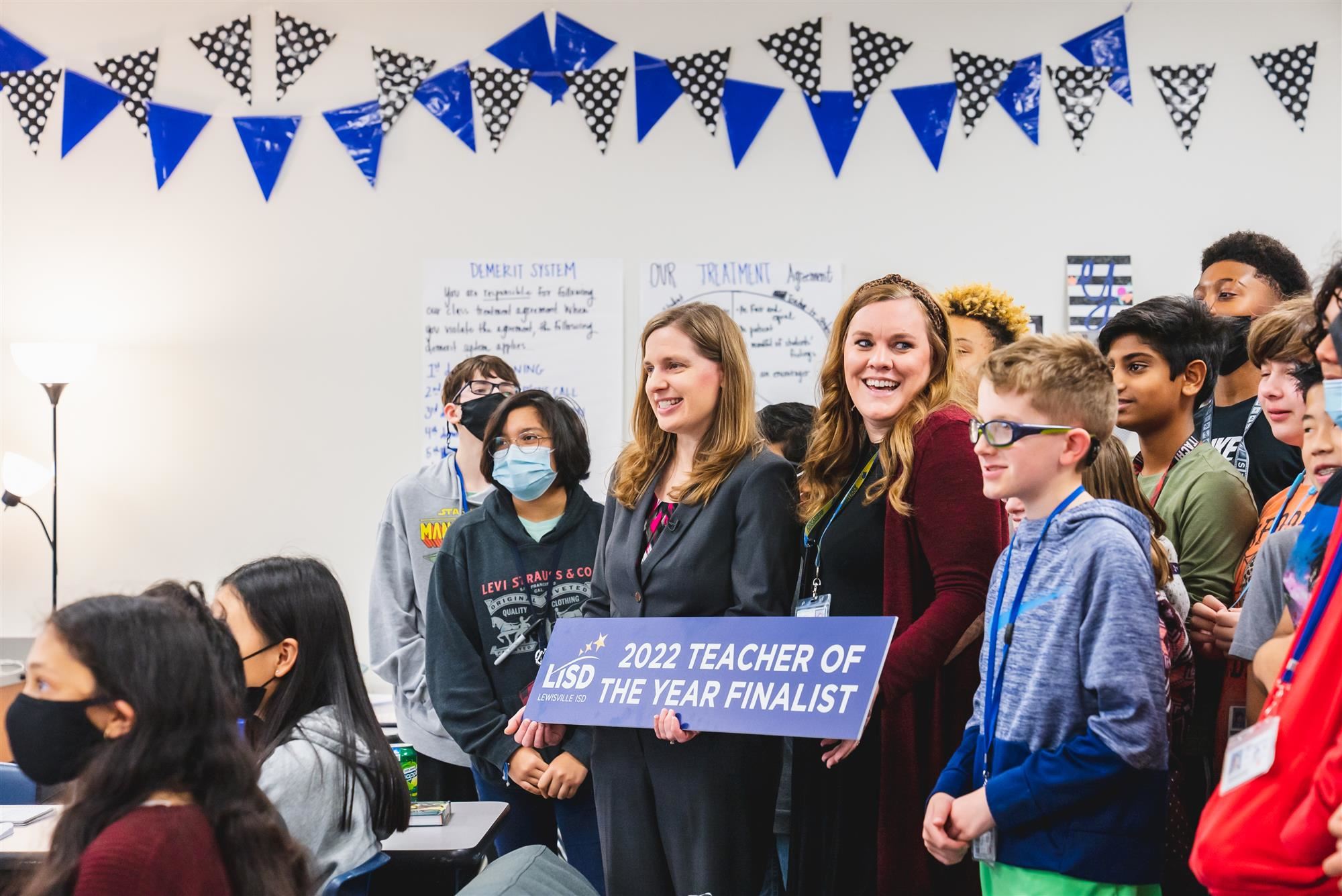 Dr. Rapp awards the 2022 Teacher of the Year Finalists