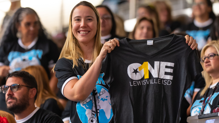 LISD Staff Celebrates Start to 2022-23 School Year 