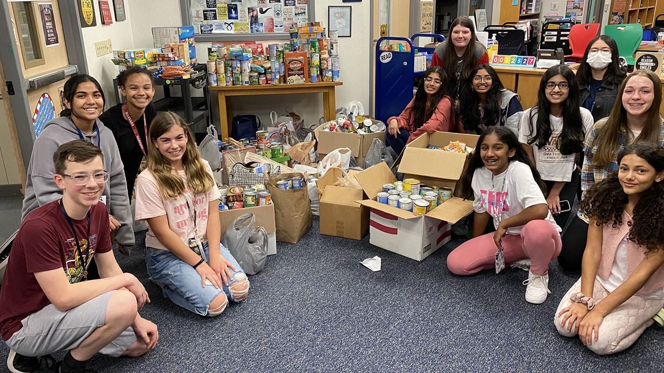 LISD Gives 60,000 Pounds of Food to Local Food Banks