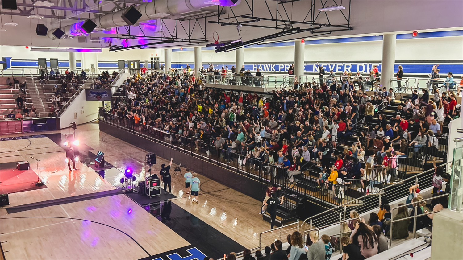 “Diary of a Wimpy Kid” Author Visits LISD Community 