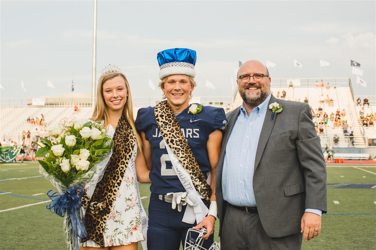 2019 Homecoming Queen and King with Principal Chad Russell 