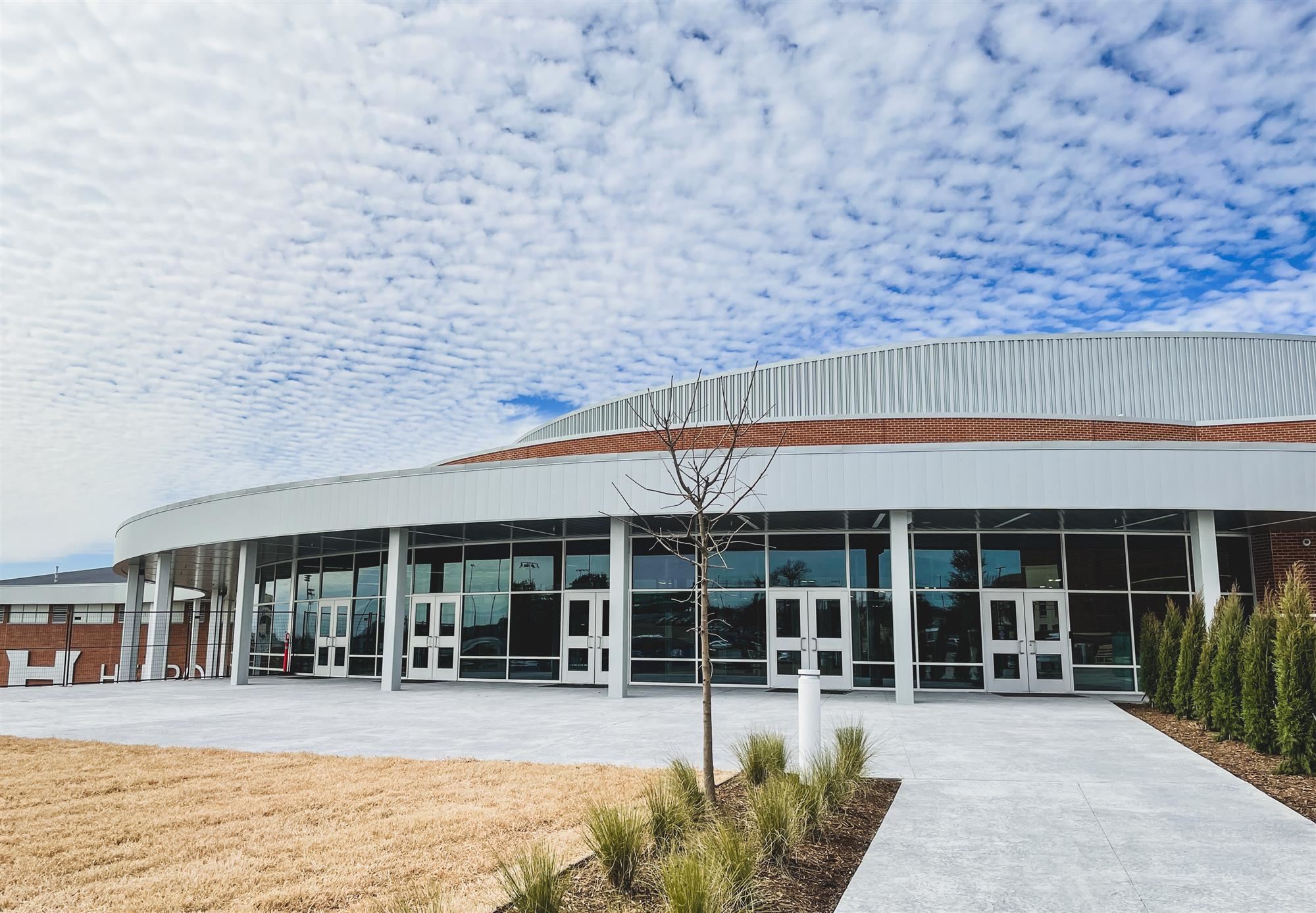 New Hebron High School Multipurpose Facility Opens for Game Day
