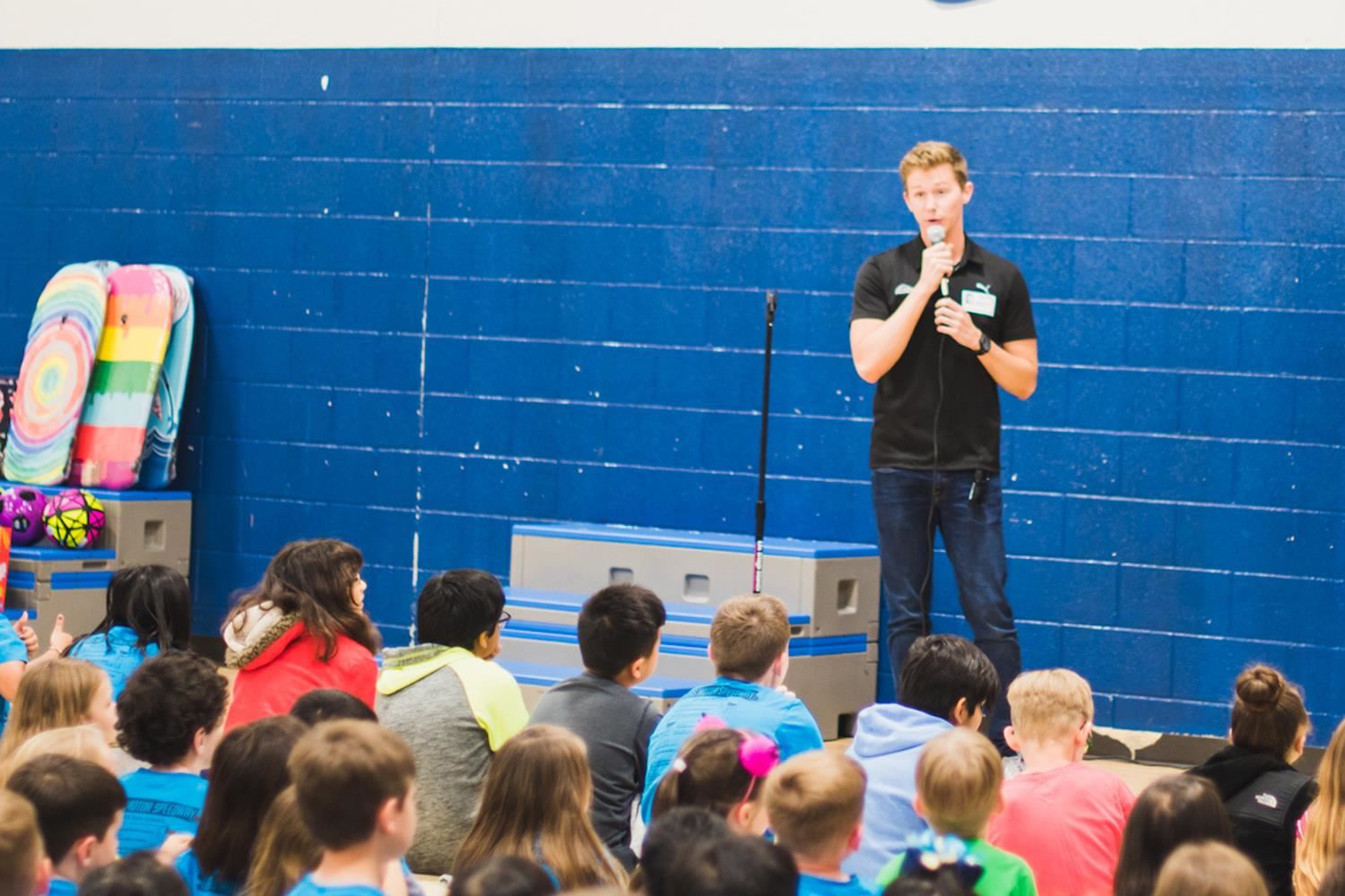 NASCAR driver Matt Tifft speaks to student crowd 