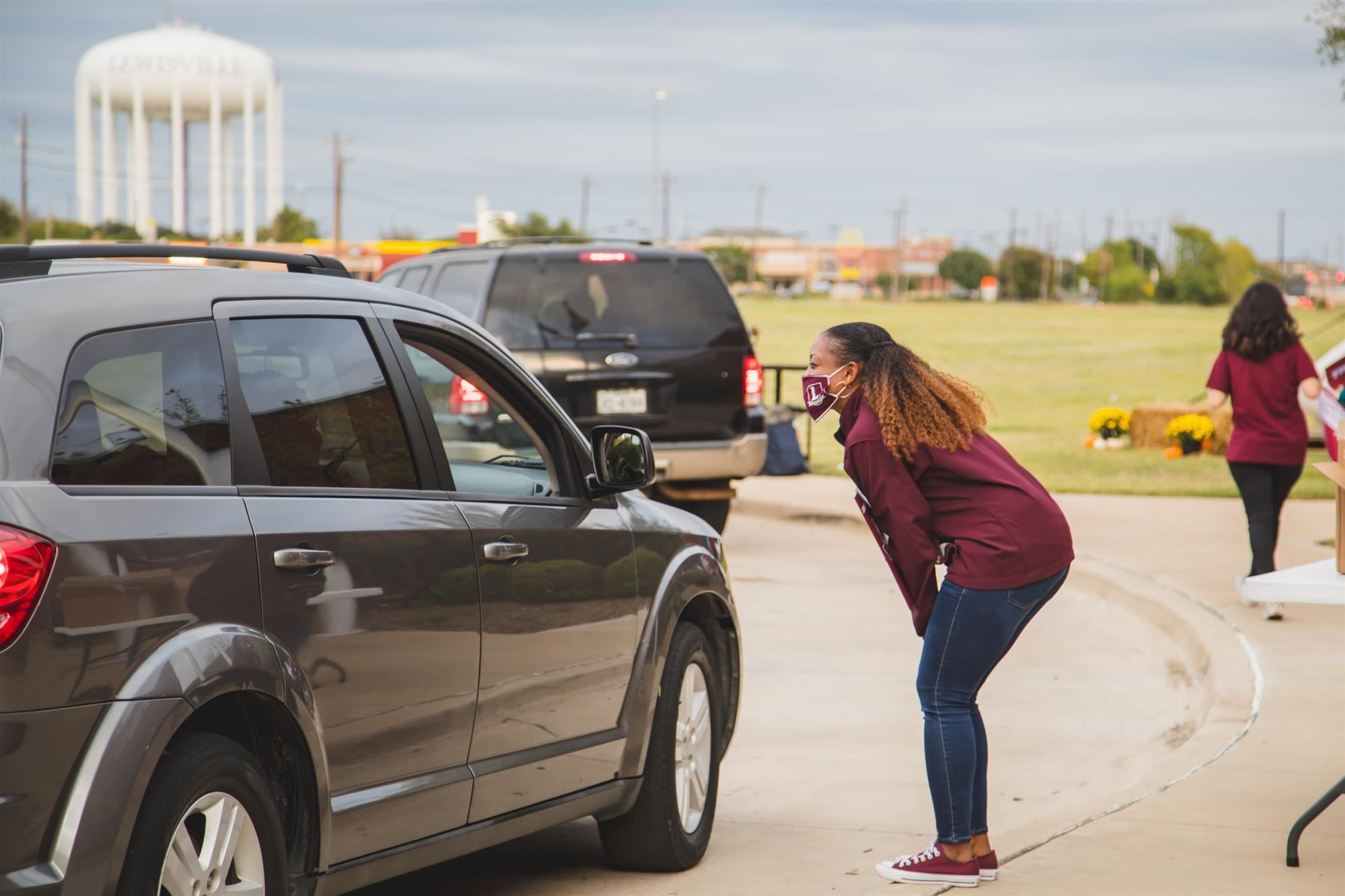 LHS Harmon hosted drive-thru parade for virtual students. 