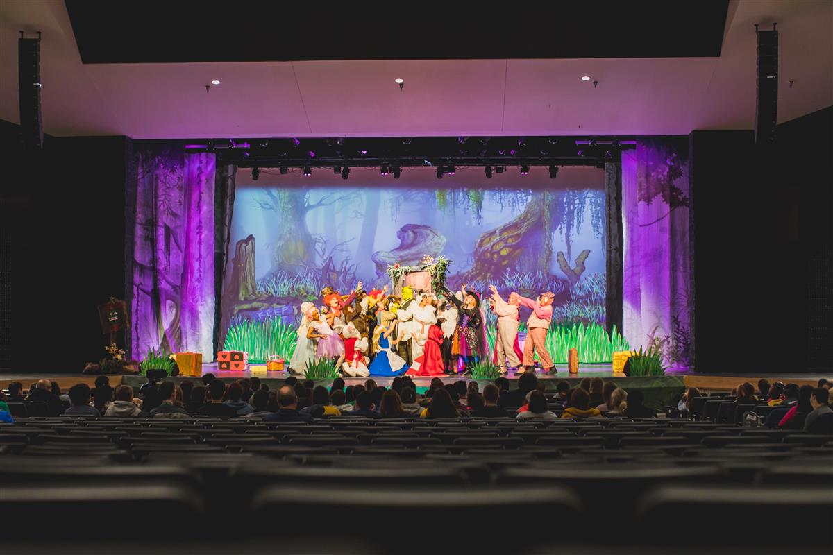 TATC hosts sensory friendly performance for students across LISD. 